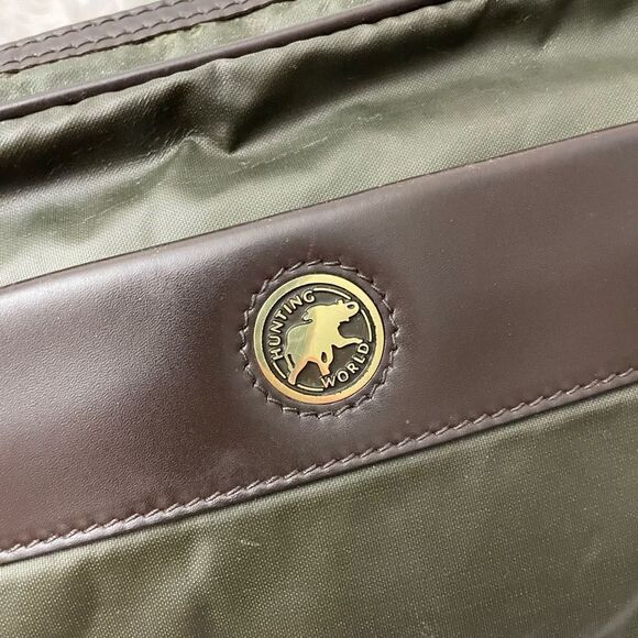 HUNTING WORLD ZIP around Clutch Wrist Bag Olive Green Battue Fabric & Leather - Picture 8 of 11